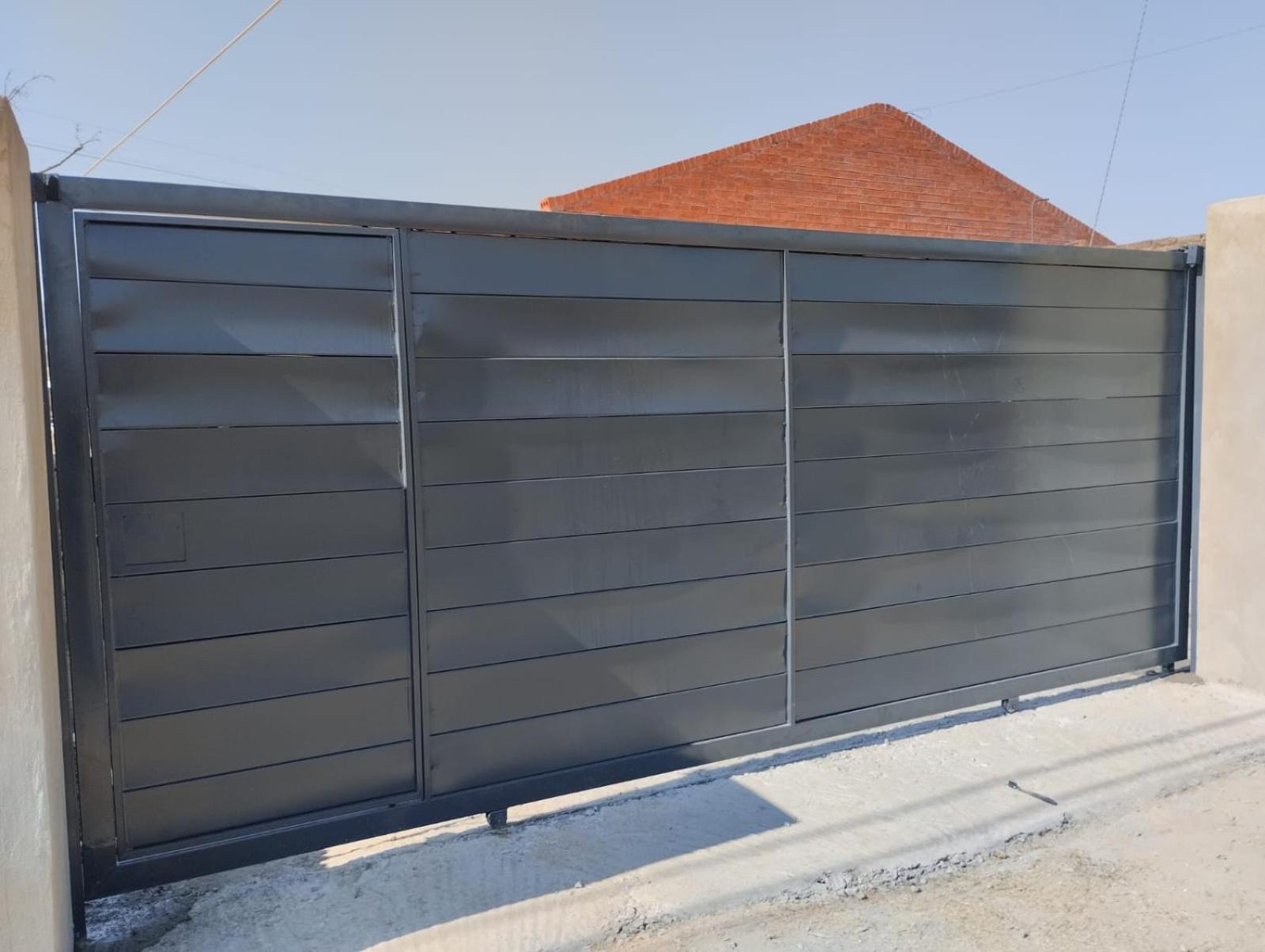 Stylish Self Catering Unit In Maseru Cbd المظهر الخارجي الصورة
